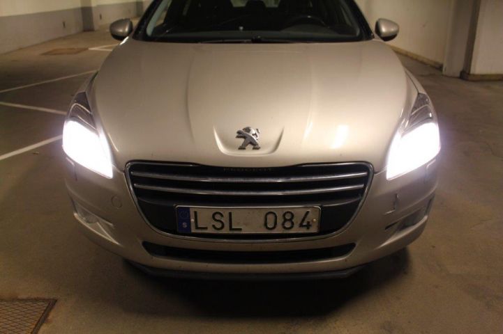 494411-9 Peugeot 508 SW (Back Sensors, Panoramic Roof) -11