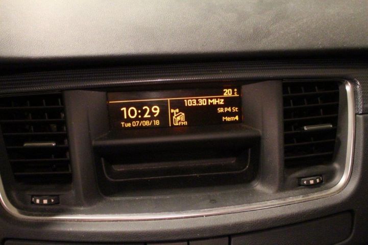 494411-30 Peugeot 508 SW (Back Sensors, Panoramic Roof) -11