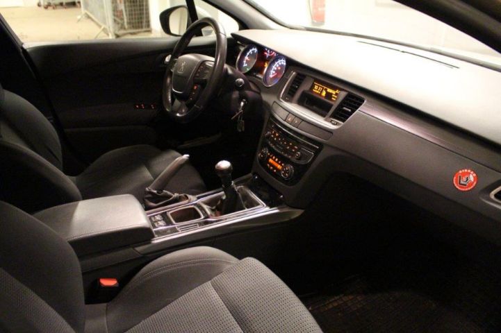 494411-34 Peugeot 508 SW (Back Sensors, Panoramic Roof) -11