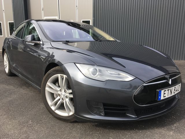 Tesla S85 D 2015 PS Auction We value future - in net auctions