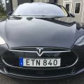494499-3 Tesla S85 D 2015