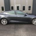 494499-5 Tesla S85 D 2015