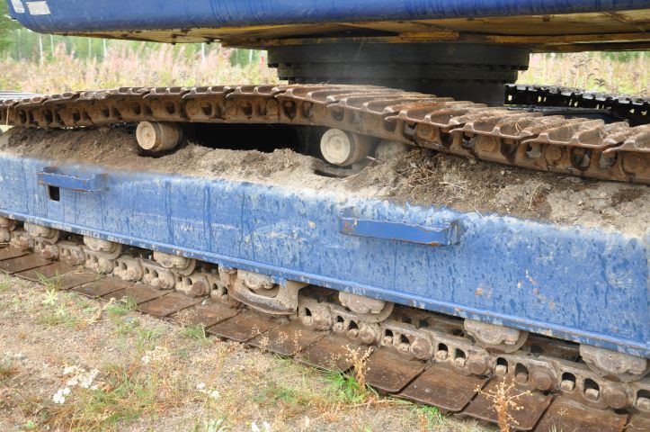 494549-11 Kobelco SK 200 Excavator (1997)