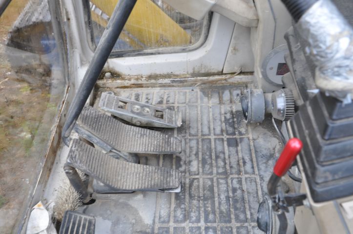 494549-28 Kobelco SK 200 Excavator (1997)