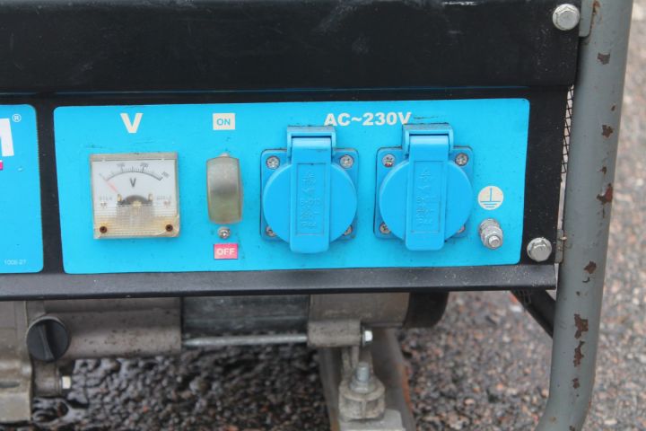 494434-4 Generator Ferm 2000 watts