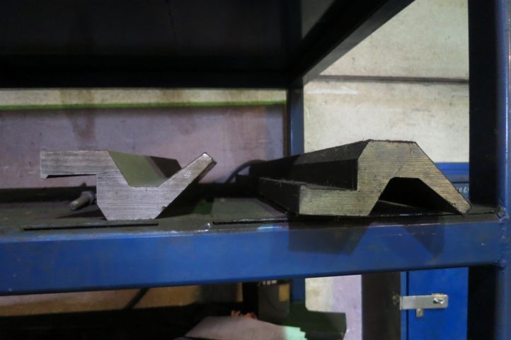 457452-20 Pressbreak Beyeler RT 300x4100