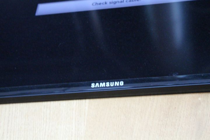 493647-3 LED-monitor 32" Samsung LH32MDBPLGC/EN