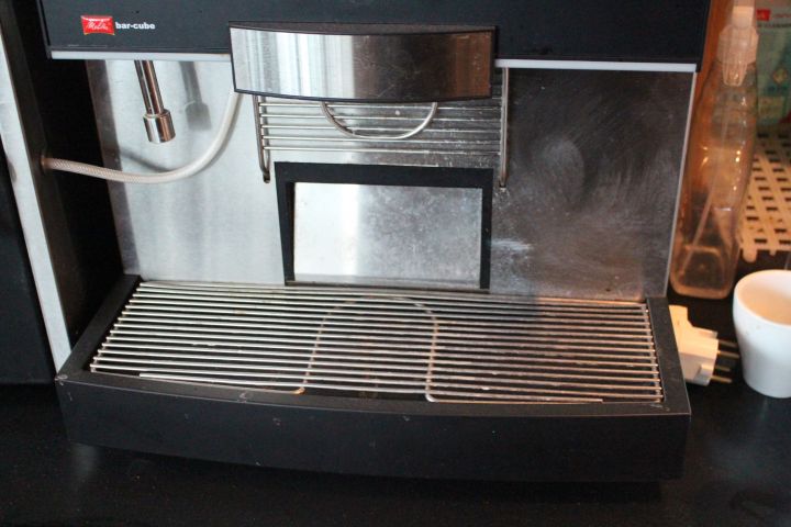 493652-4 Espressomaskin Melitta Bar-cube inkl. mjölkkyl