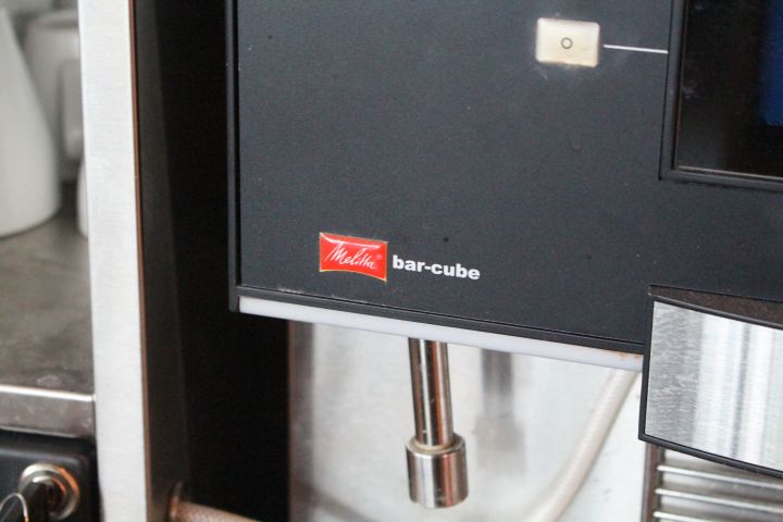 493652-5 Espressomaskin Melitta Bar-cube inkl. mjölkkyl