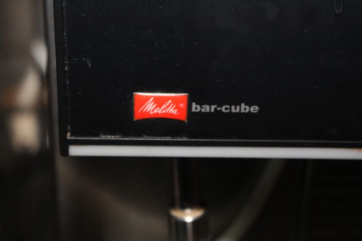 493652-8 Espressomaskin Melitta Bar-cube inkl. mjölkkyl