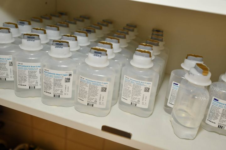 494746-16 Medical Equipment - ONLY BUYER WITH PRIVATE LAW !!