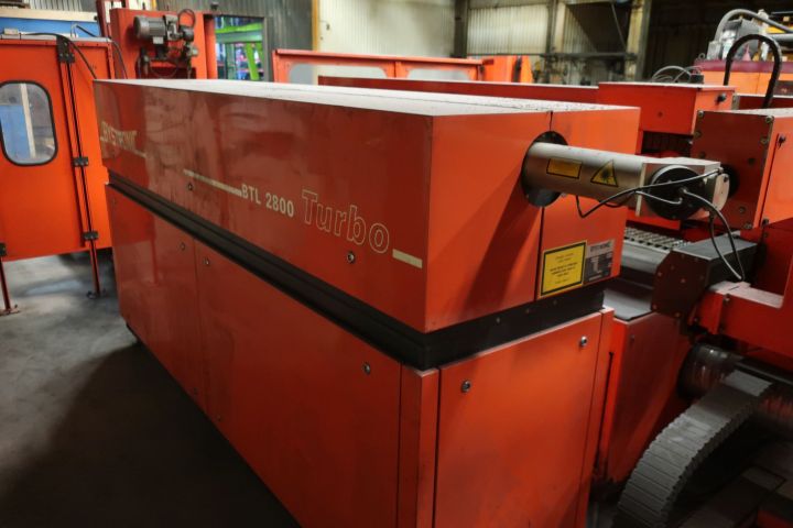 457581-11 Laser cutting machine Bystronic Bystar 3015