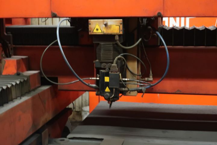 457581-27 Laser cutting machine Bystronic Bystar 3015