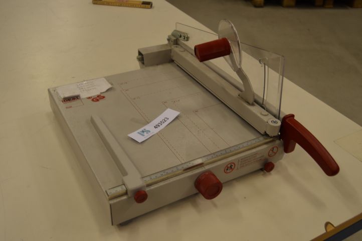 493523-3 Paper cutter Ideal 1038