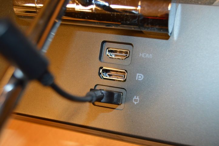 493554-5 1 pcs Display Lenovo Thinkvision HDMI 24 inch