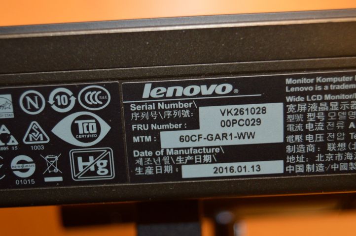 493554-7 1 pcs Display Lenovo Thinkvision HDMI 24 inch