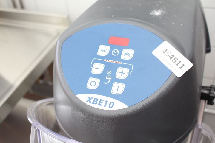 454811-4 Mixer Electrolux XBE10 with accessories on tripod - 2017