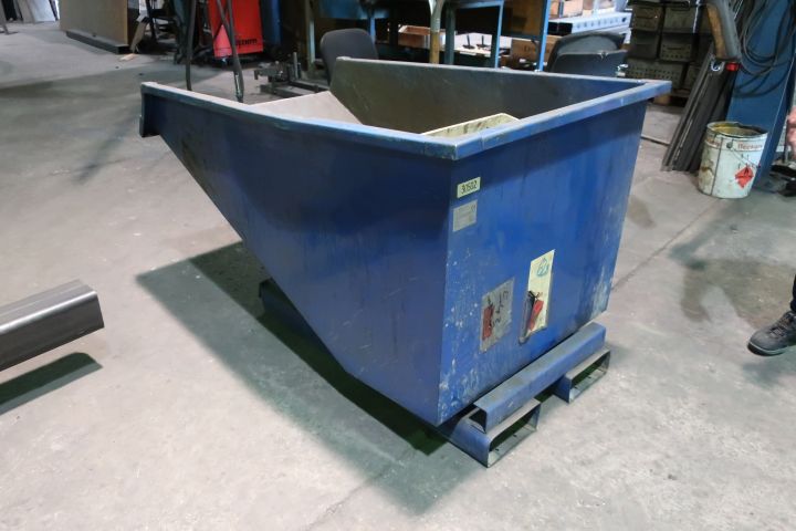 tipping Container - PS Auction - We value the future - Largest in net ...