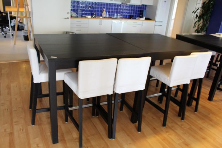 487947-5 Barbord 2st och 8st barstolar