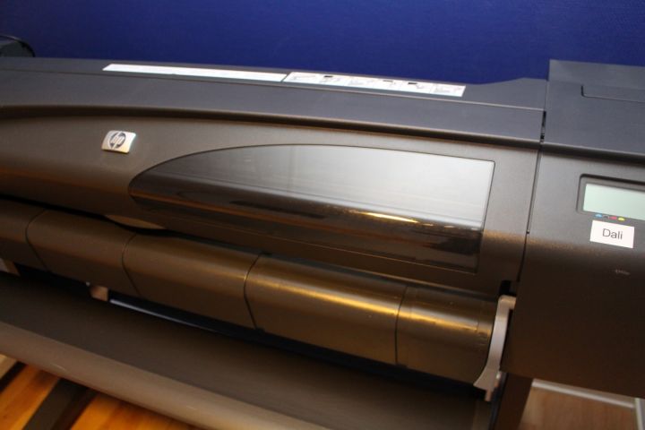 487971-3 Large format printer, HP, Designjet 800ps, C7780B