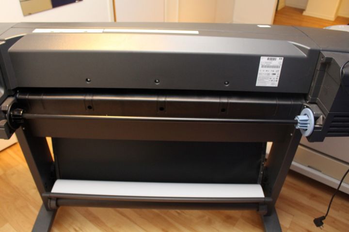 487971-9 Large format printer, HP, Designjet 800ps, C7780B