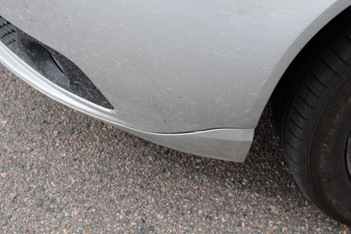 496148-16 Volvo V70 2.4 D Momentum automat-2010 (175hk, 38700mil)