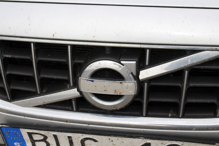 496148-17 Volvo V70 2.4 D Momentum automat-2010 (175hk, 38700mil)