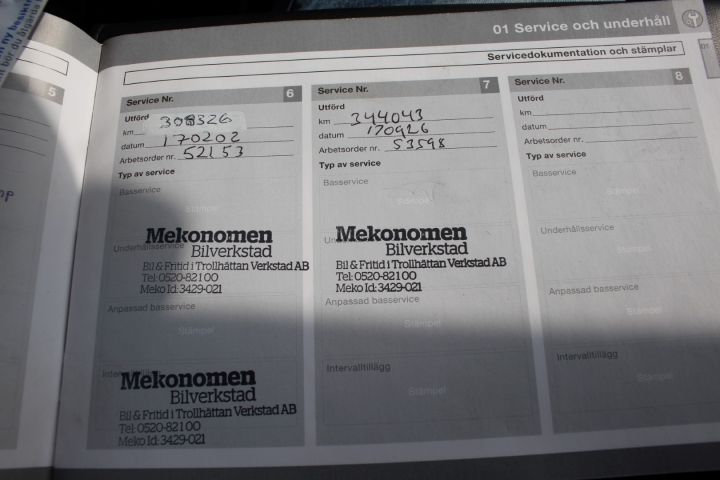 496148-42 Volvo V70 2.4 D Momentum automat-2010 (175hk, 38700mil)