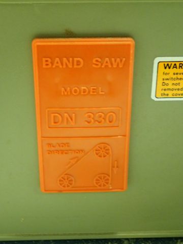 399376-4 Band saw Black & Decker DN330