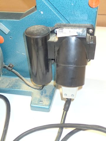 399376-9 Band saw Black & Decker DN330