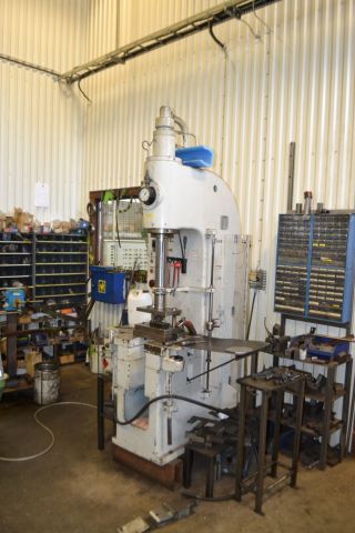 492369-1 Workshop press Muller 100 tons