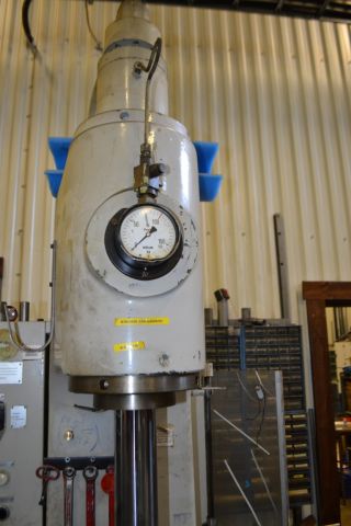 492369-5 Workshop press Muller 100 tons