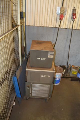 492373-8 Svetsrobotcell Motoman