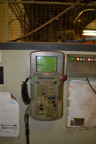 492373-14 Svetsrobotcell Motoman