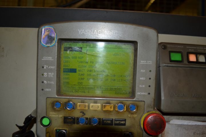 492373-15 Svetsrobotcell Motoman