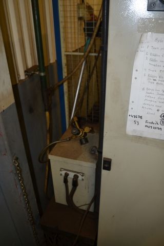 492373-16 Svetsrobotcell Motoman