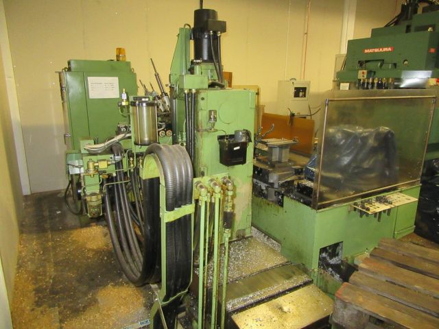 496915-18 Milling machine Hitachi Seiki MN-500