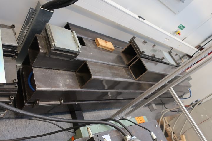 469483-2 VKR steel pipes