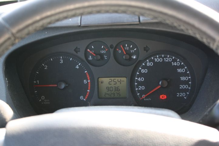 497072-12 Ford Transit 300M