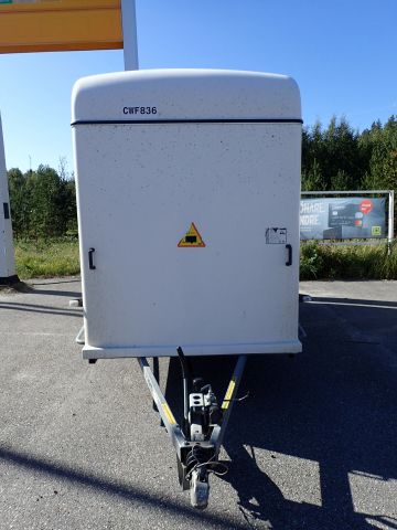 467458-8 Flyttsläp THULE Reg: CWF836