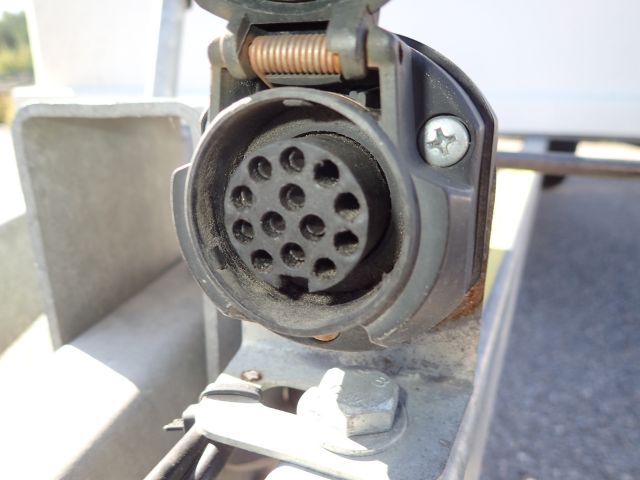 467458-15 Flyttsläp THULE Reg: CWF836