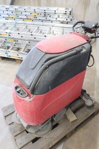491380-5 Cleaning machine ACM Giampy 22B / 2