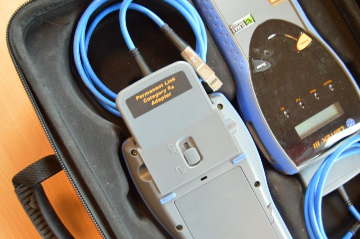 492450-4 Certification Tester LanTEK III 500