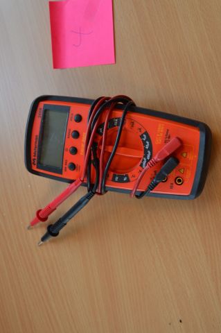 492452-1 Multimeter Meterman 34XR