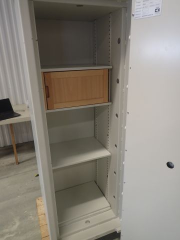 468015-10 Reeld Rosengrens safety cabinet