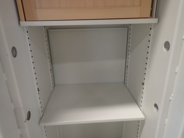 468015-13 Reeld Rosengrens safety cabinet