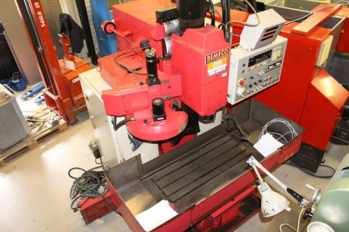 490333-3 Flerop Matsuura MC-500V incl tool holder