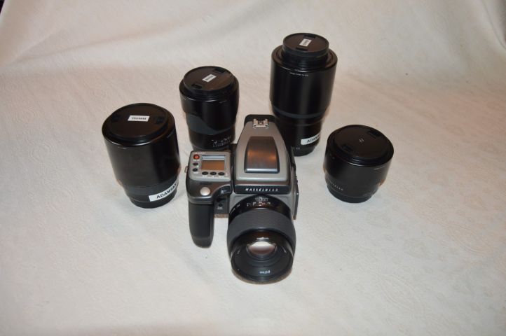 498218-7 Hasselblad H4X with PhaseOne IQ260 and 6 lenses