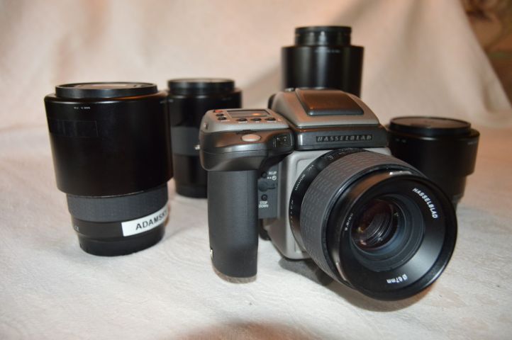 498218-1 Hasselblad H4X with PhaseOne IQ260 and 6 lenses