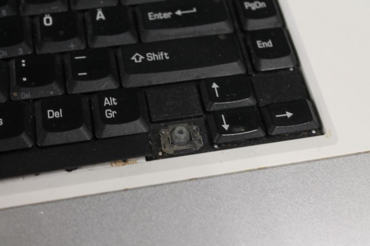 436624-2 Older Toshiba laptop
